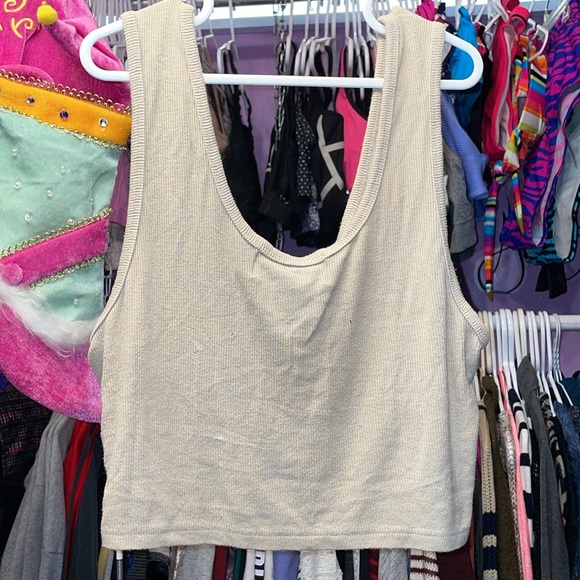 Playboy Bunny cream tan colour crop tank top mild use size large - Picture 6 of 6